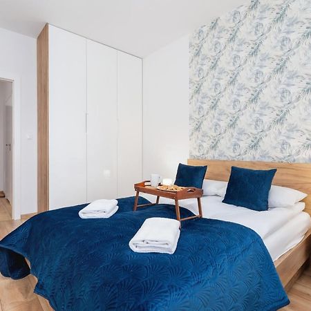 Apartments Steam Park Old Town Cracow By Noclegi Renters كراكوفيا المظهر الخارجي الصورة